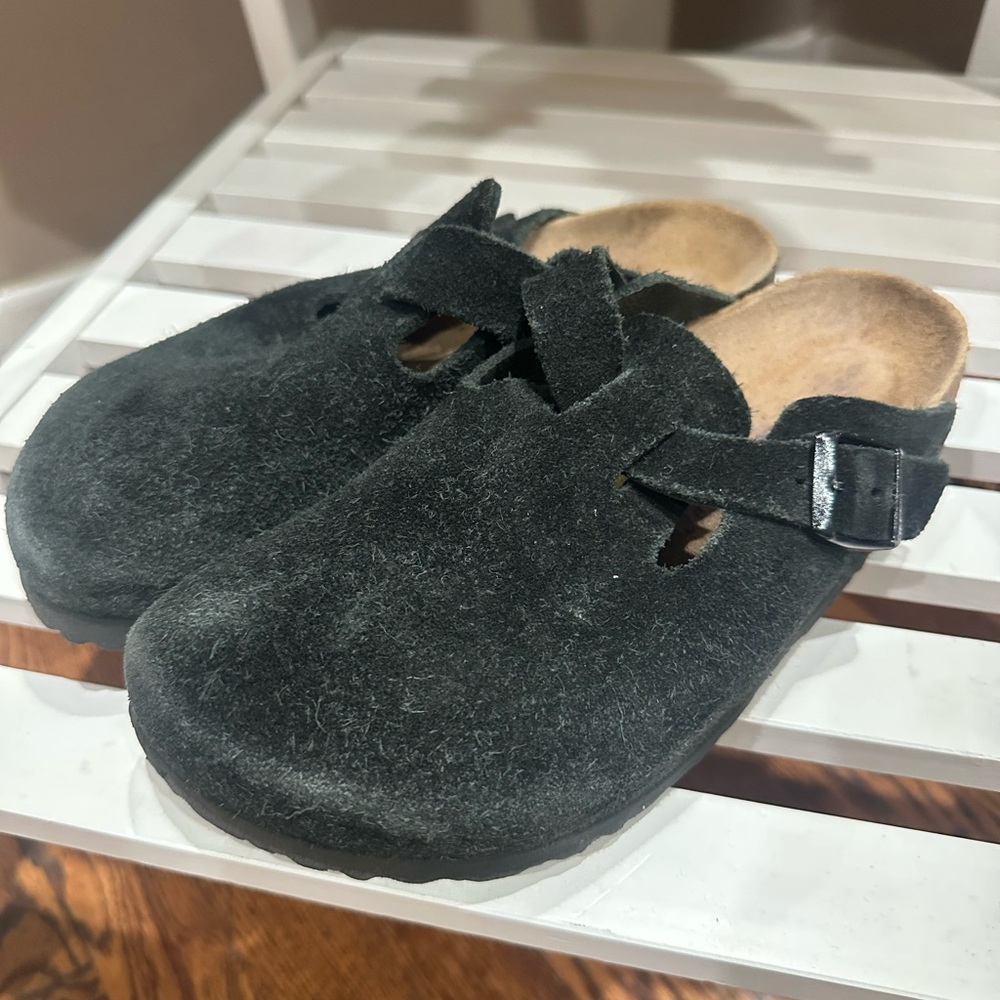 Birkenstock Suede Suede Boston Clogs